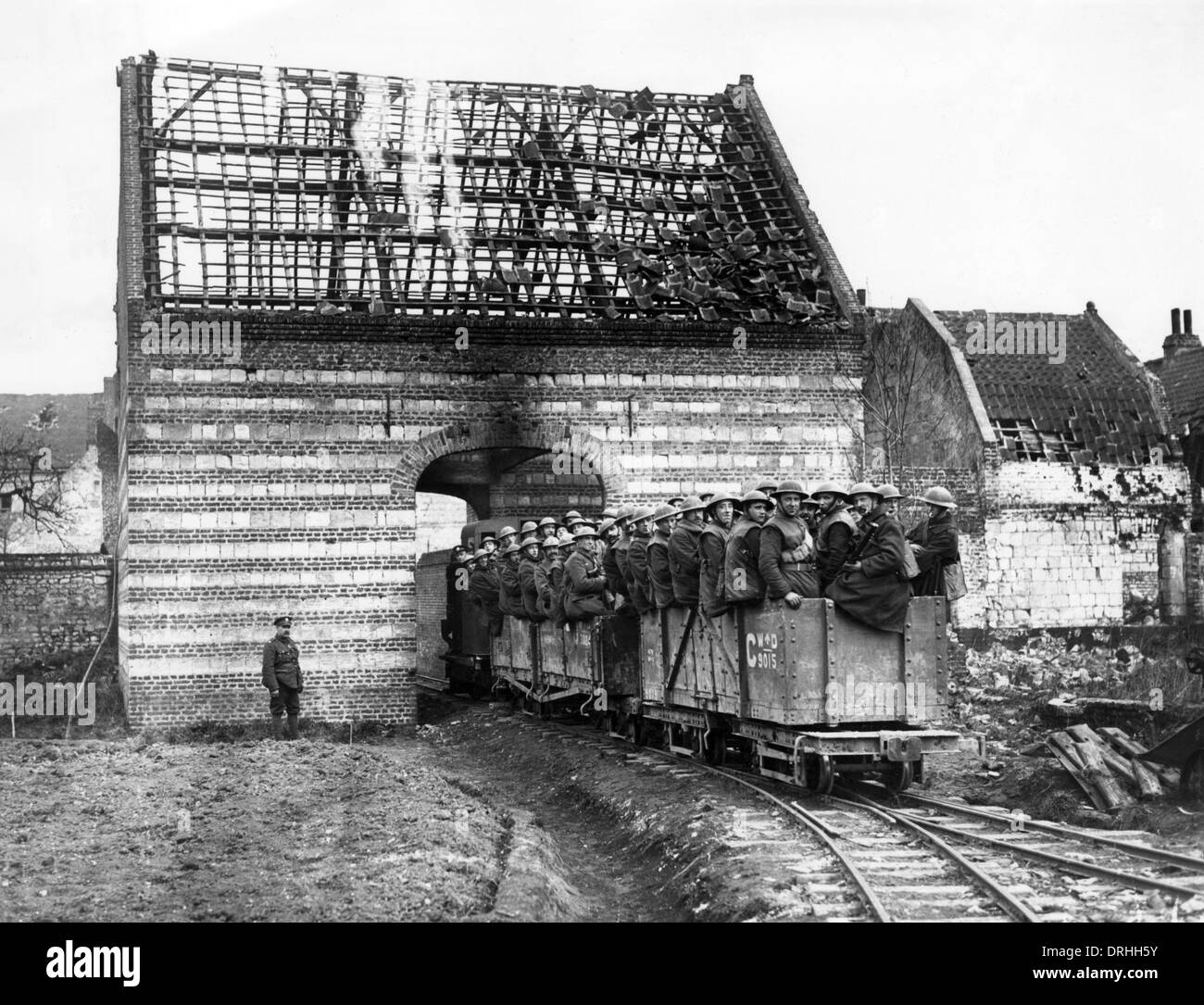 I Royal Engineers gruppo di lavoro in camion, Arras, Francia, WW1 Foto Stock