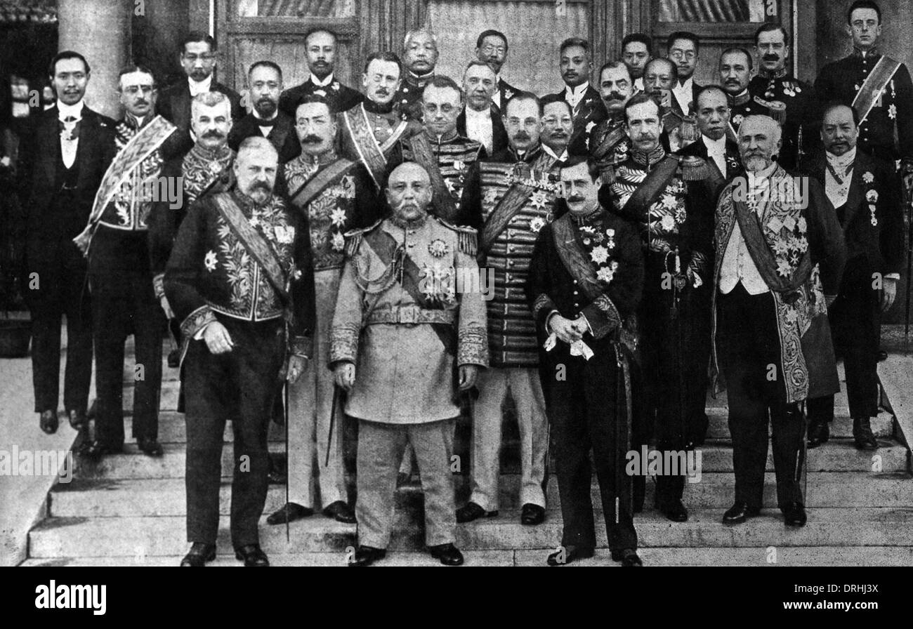 Yuan Qi Kai, presidente cinese, con il corpo diplomatico Foto Stock
