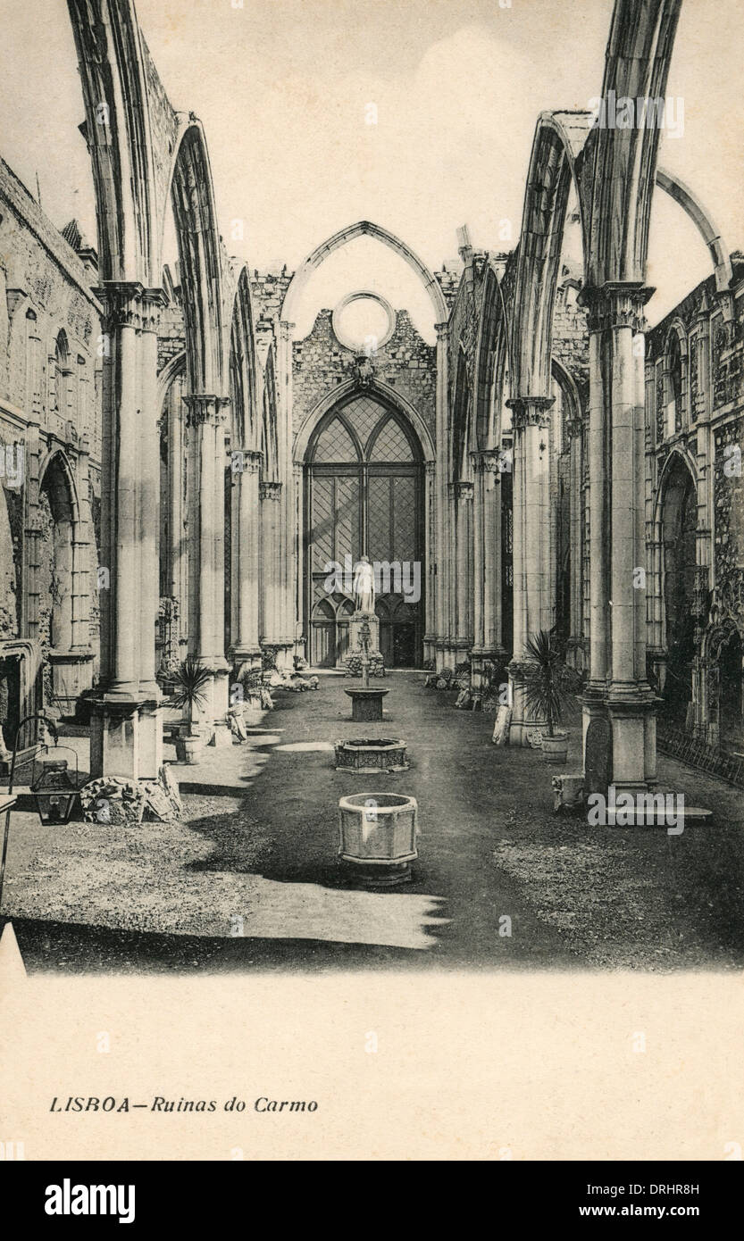 Le rovine della chiesa gotica del Carmo - Lisbona Foto Stock