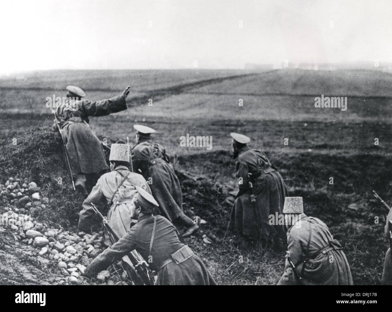 La fanteria russa reconnoitring patrol, WW1 Foto Stock