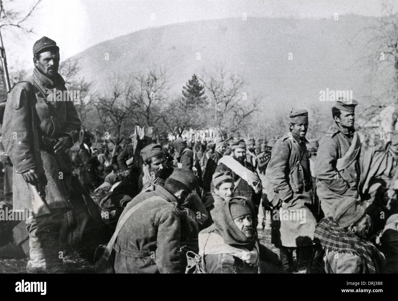 Catturate le truppe serbe vicino Brus, Serbia, WW1 Foto Stock