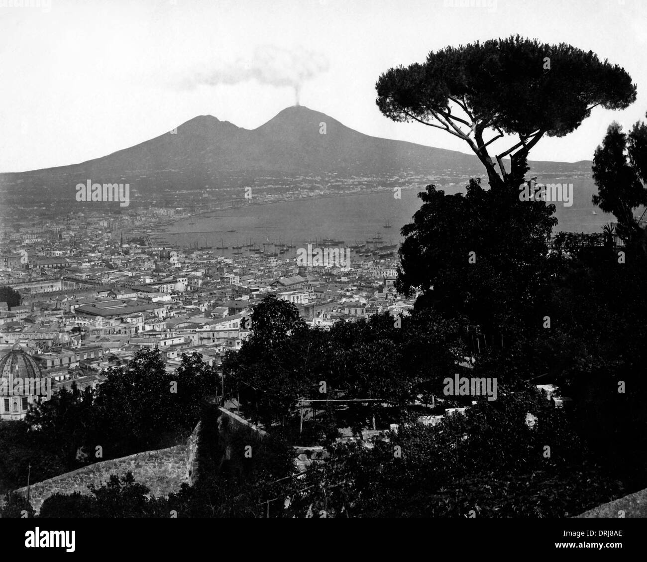 Napoli e il Vesuvio, Italia Foto Stock