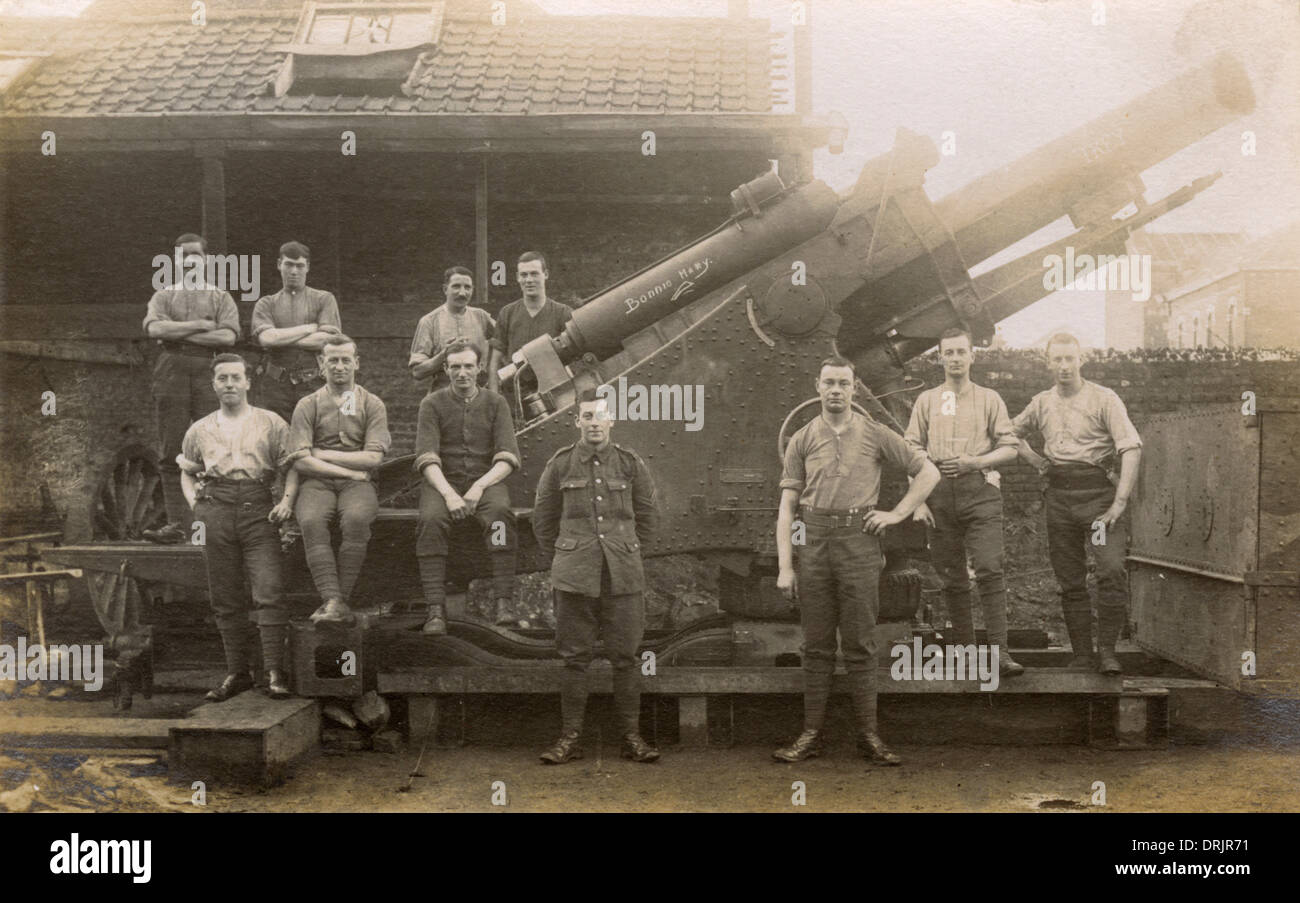 Il corpo di artiglieria reale con la loro pistola Bonnie Mary. Foto Stock
