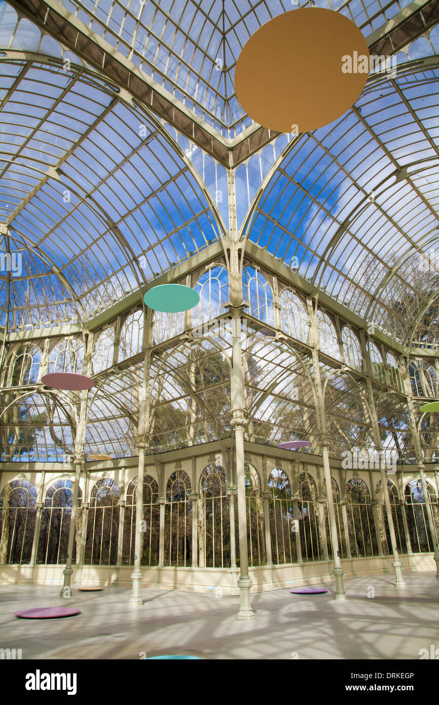 MADRID, Spagna - 9 Marzo 2013: Palacio de Cristal o Crystal Palace del Parco del Buen Retiro. Foto Stock