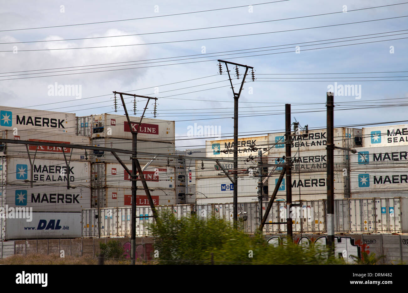 Impilate i contenitori di storage in Città del Capo - Sud Africa Foto Stock