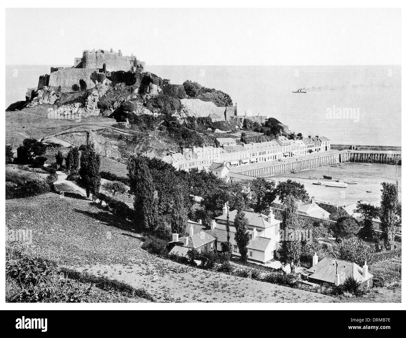 Monte Castello Orgueil Gorey Jersey Isole del Canale Regno Unito fotografato circa 1910 Foto Stock