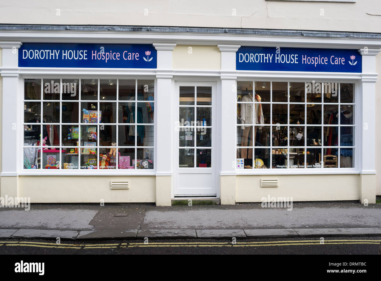 DOROTHY Casa di Cura ospizio di carità fund raising shop nella città Inglese UK Foto Stock