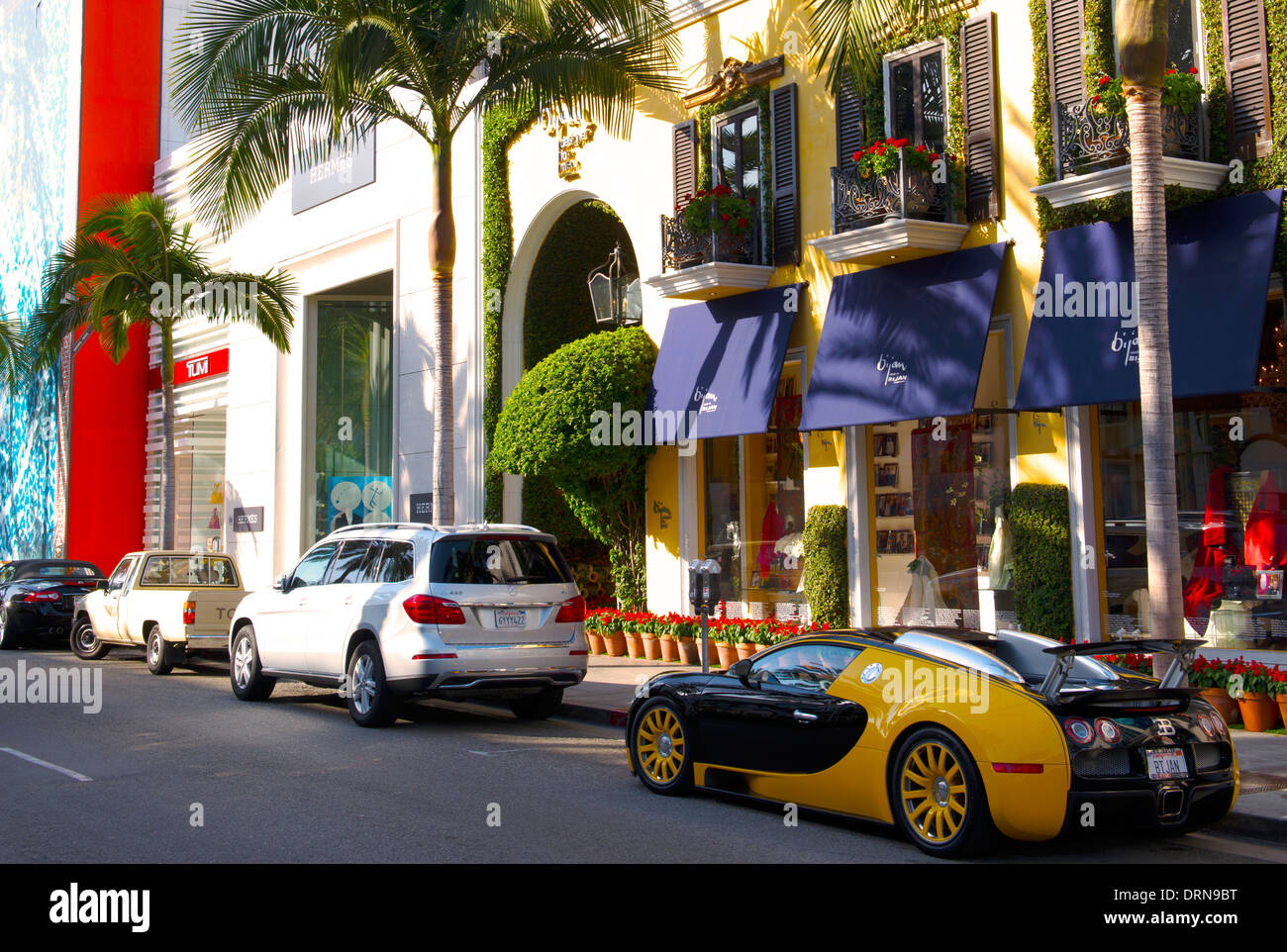 Di lusso esclusivi negozi di Rodeo Drive a Beverly Hills la California USA Foto Stock