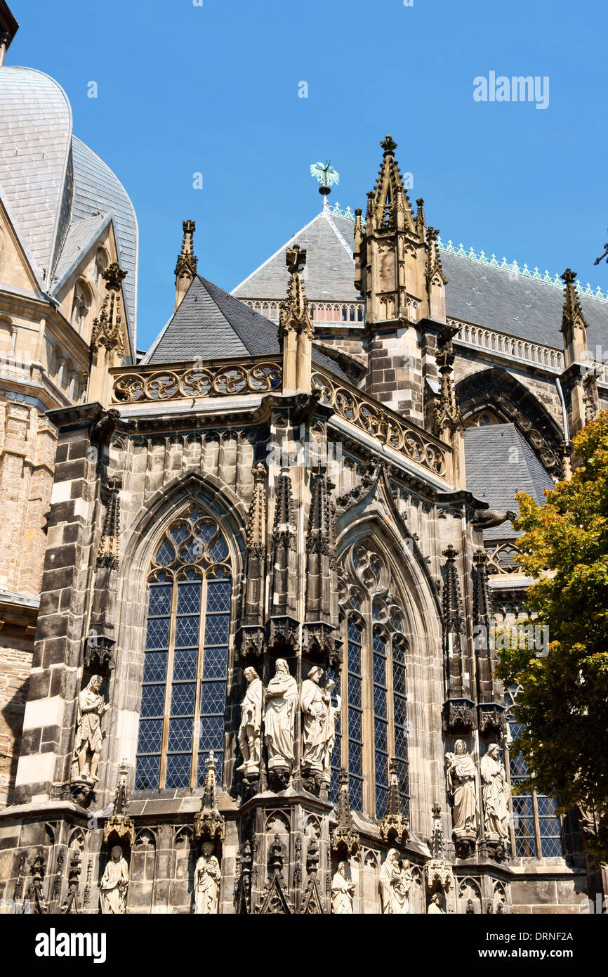 La Cattedrale di Aquisgrana noto anche come Cattedrale imperiale o Royal chiesa di Santa Maria ad Aquisgrana. Germania Foto Stock