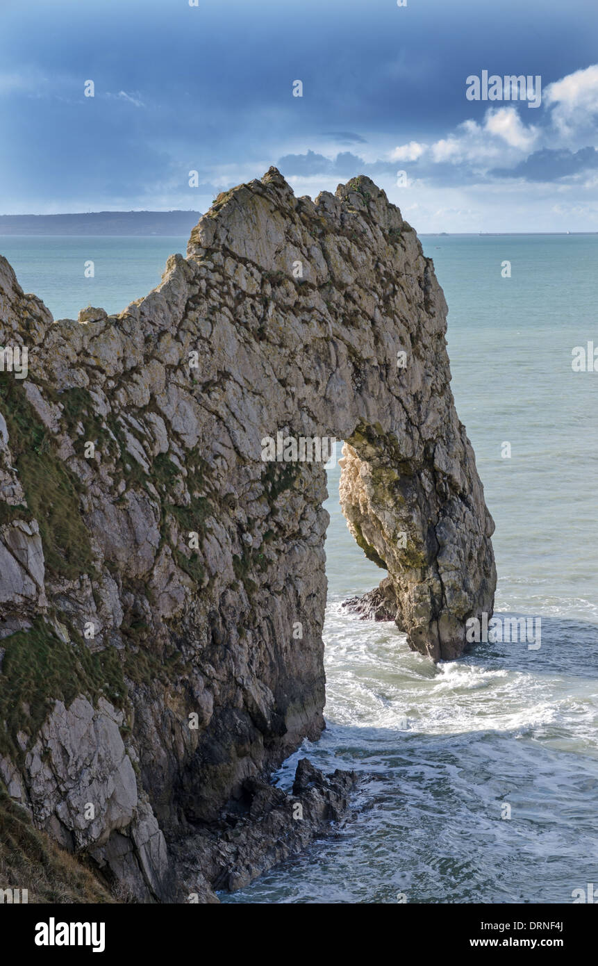 Stone Mare arch dalla porta di Durdle, Dorset, Regno Unito Foto Stock