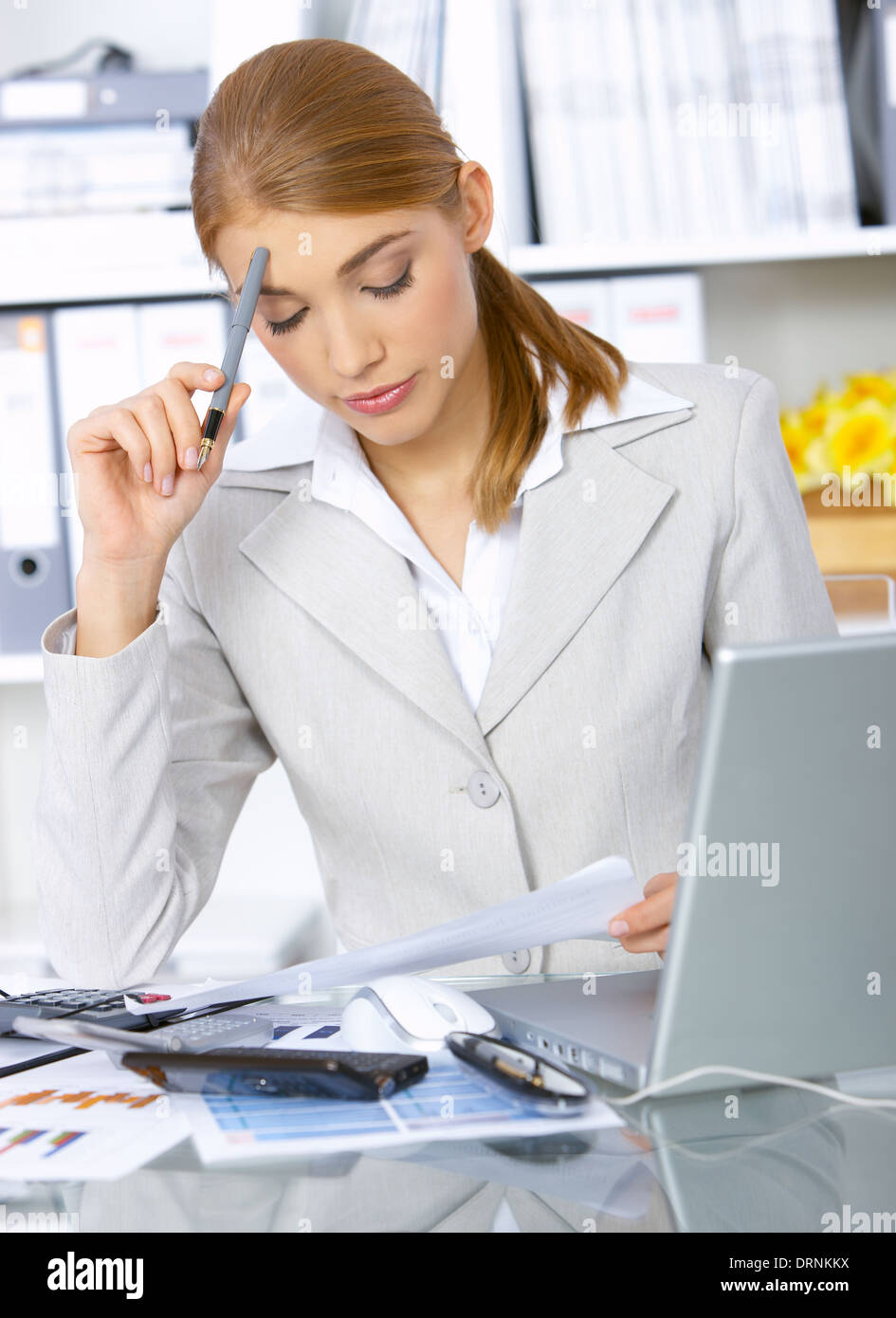 Business Woman in office Foto Stock