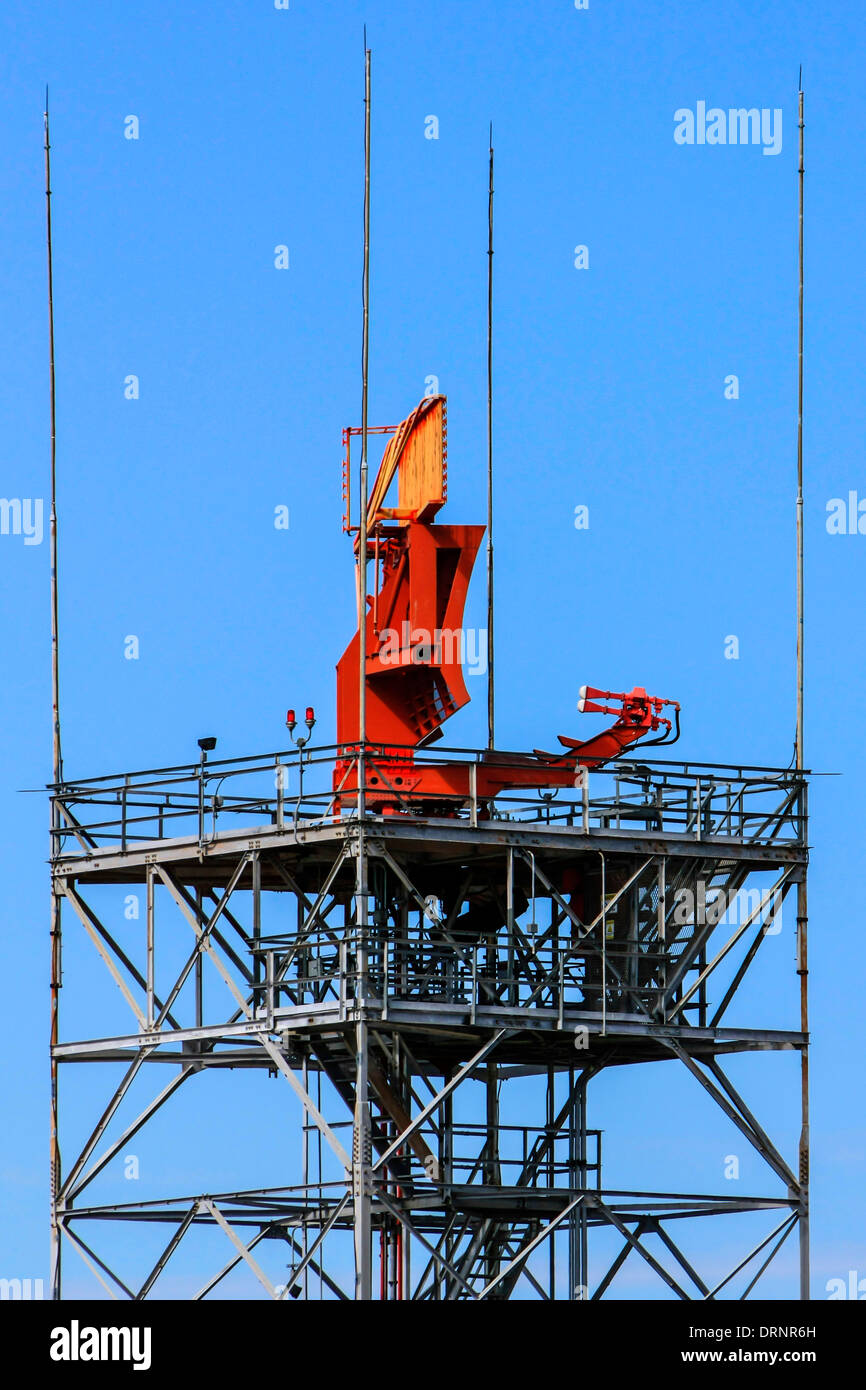 Torre radar presso l'Aeroporto di Sarasota Florida Foto Stock