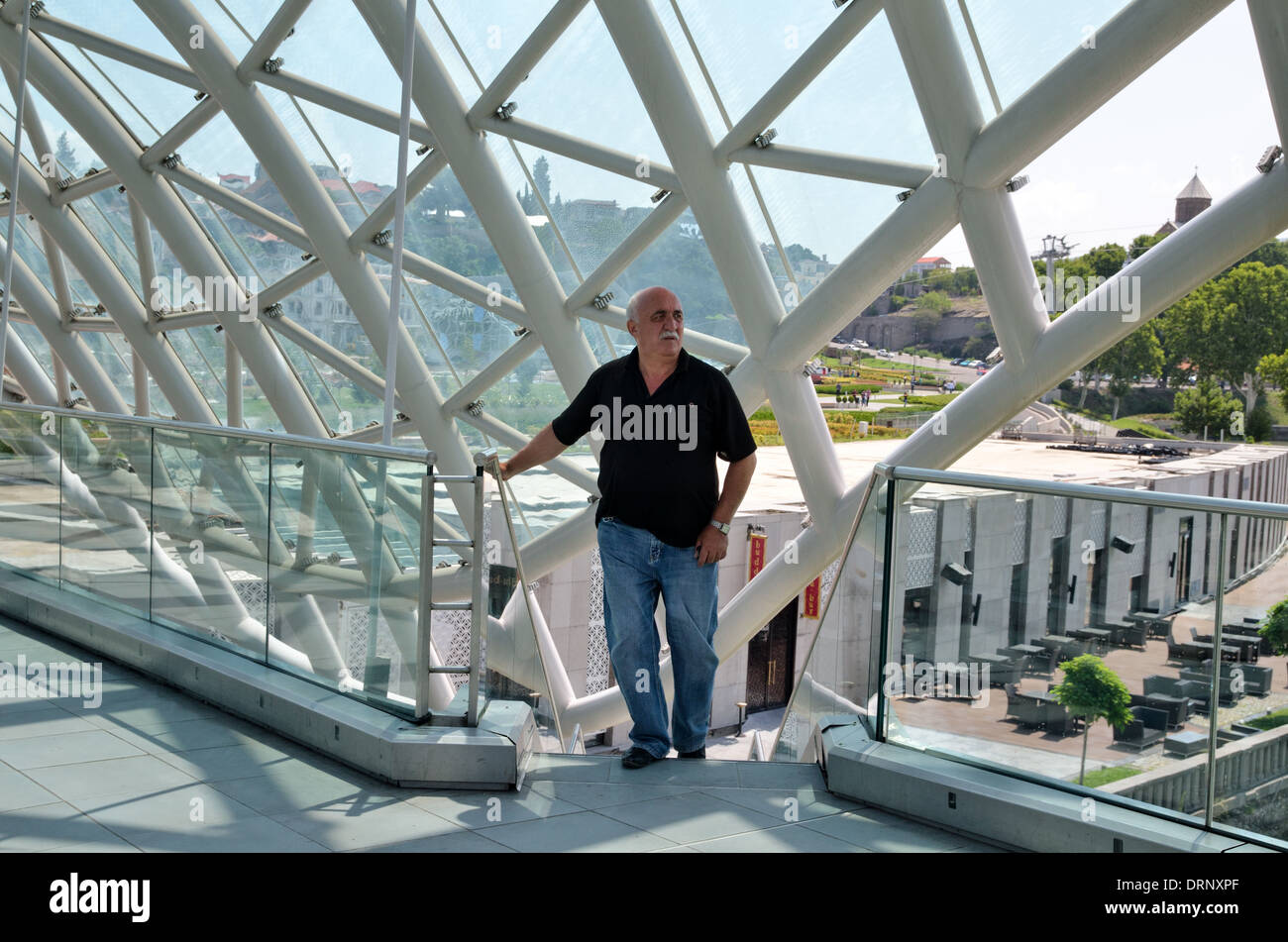 Il ponte della pace, Tbilisi, Georgia - Agosto 2013 Foto Stock