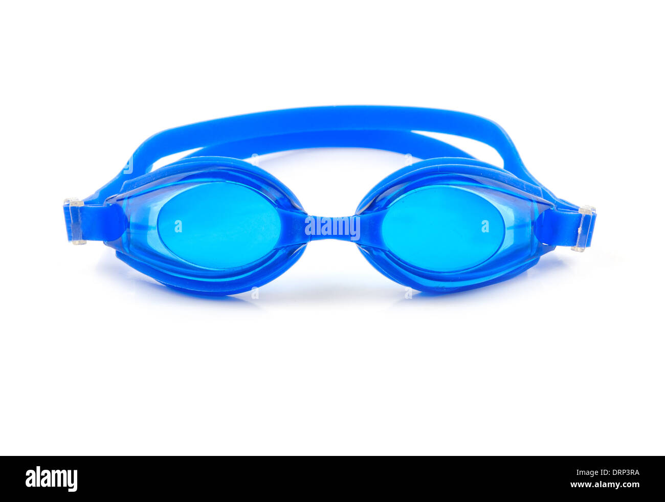 Occhiali di protezione blu per nuotare su sfondo bianco Foto Stock