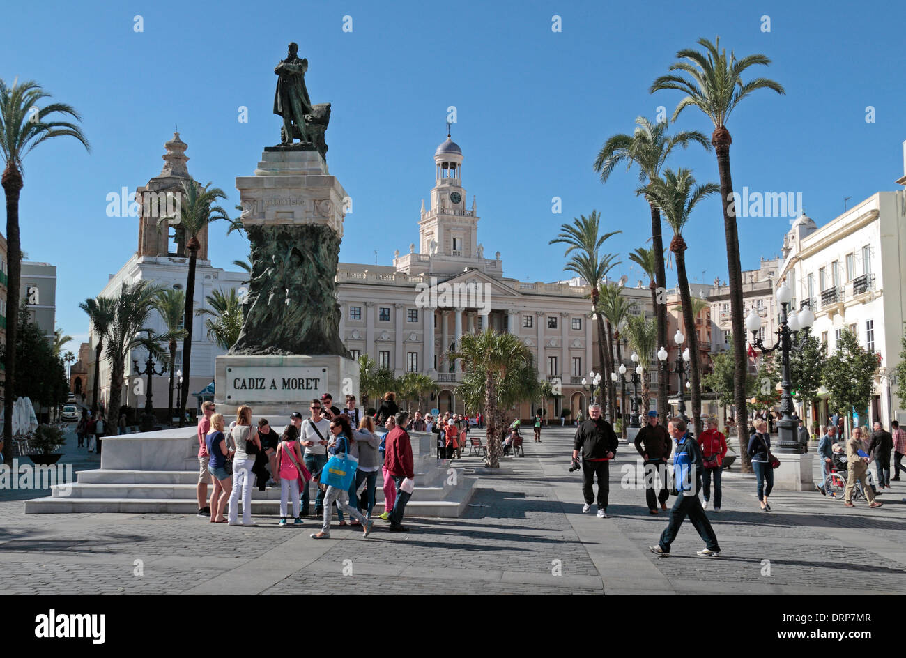 Vista generale della Plaza de San Juan de Dios a Cadice, Andalusia, Spagna. Foto Stock