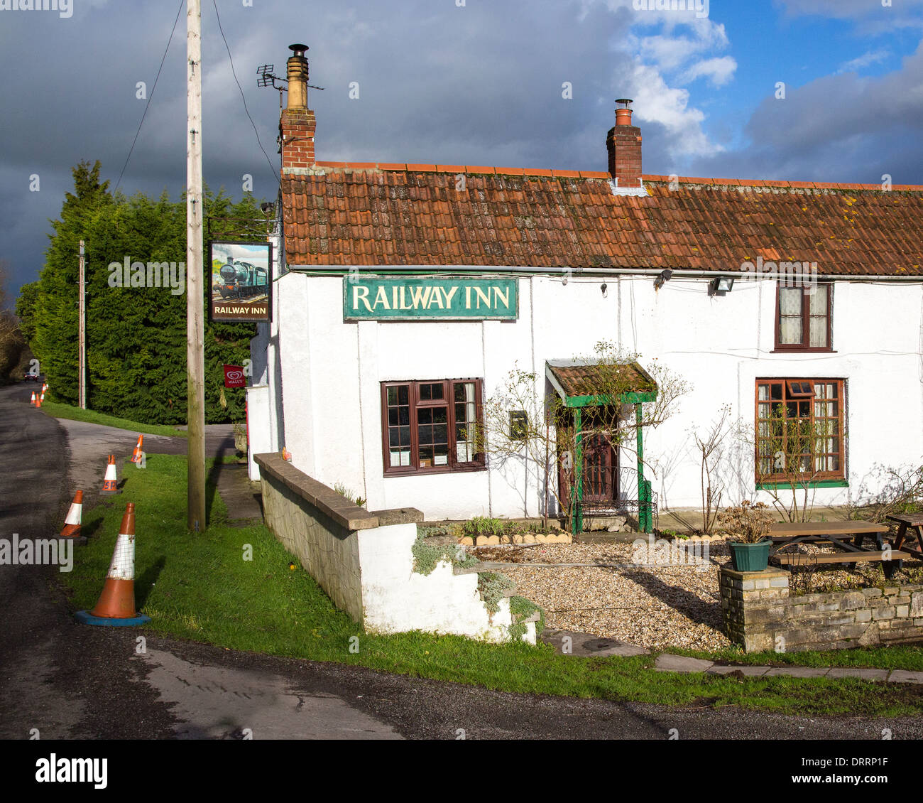 La ferrovia Inn a parete di prosciutto sui livelli di Somerset zone umide REGNO UNITO Foto Stock