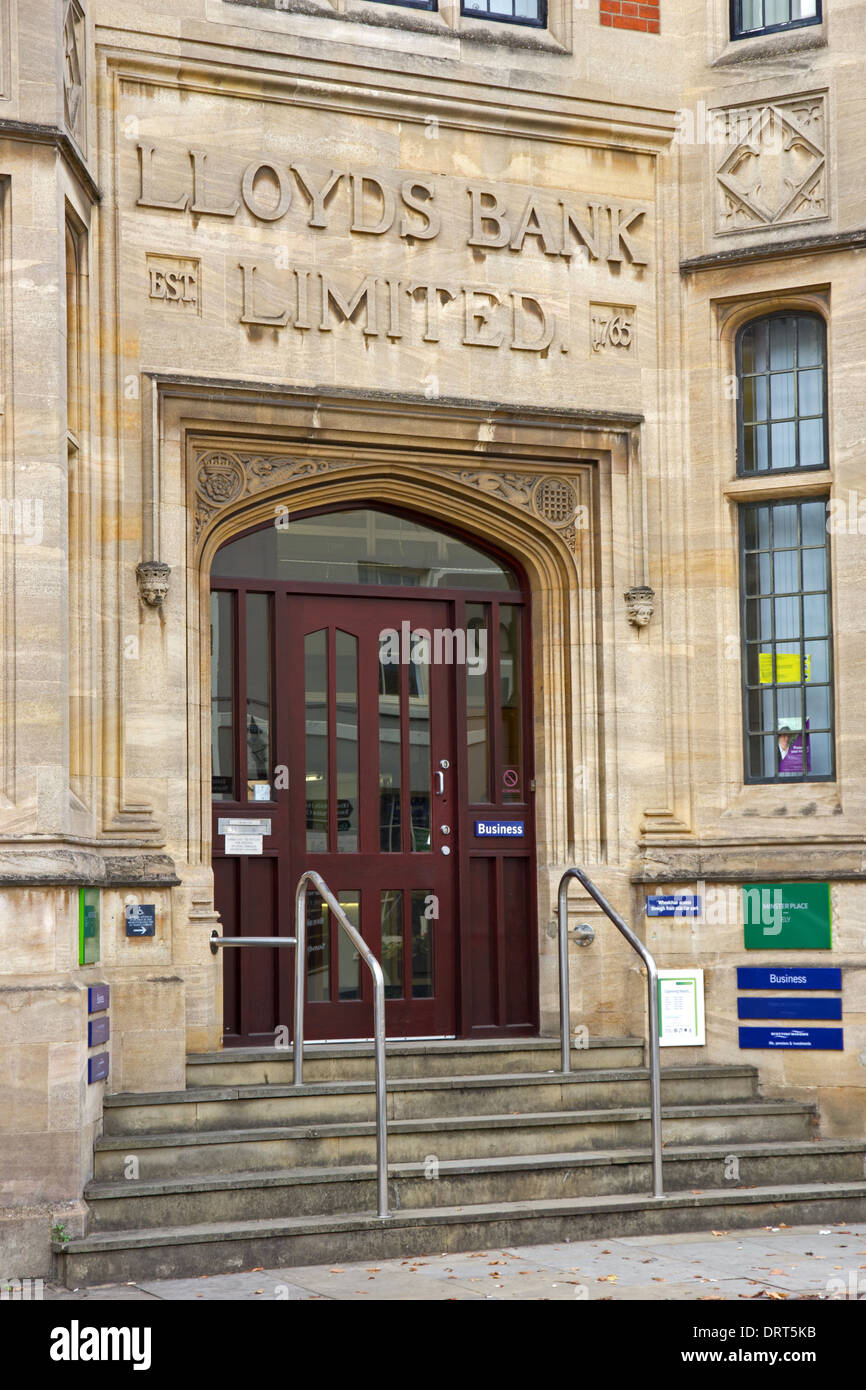 Ingresso di Lloyds Bank Limited, Ely, Cambridgeshire Foto Stock