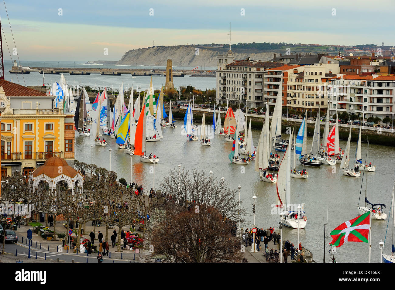 Regata a vela " El Gallo' Portugalete, Biscaglia. Paesi Baschi, Spagna, Europa Foto Stock