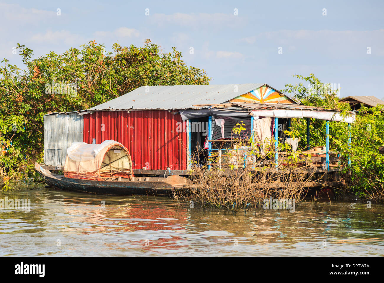 Casa galleggiante nel Tonle Sap, siem reap, Cambogia Foto Stock