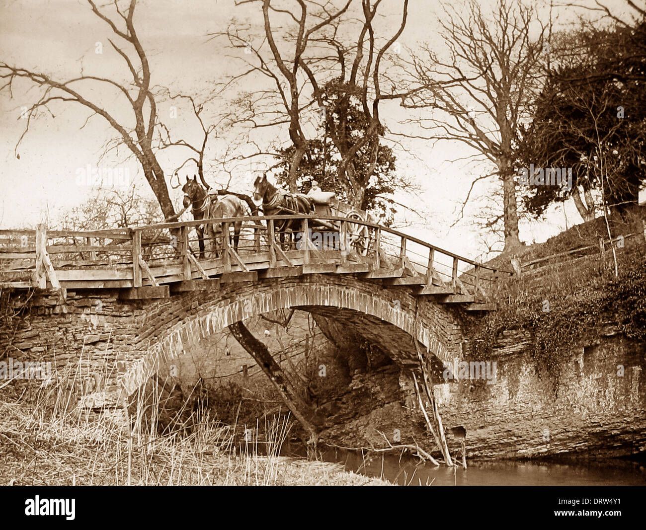 Ponte di prua vicino a Ludlow periodo Vittoriano Foto Stock