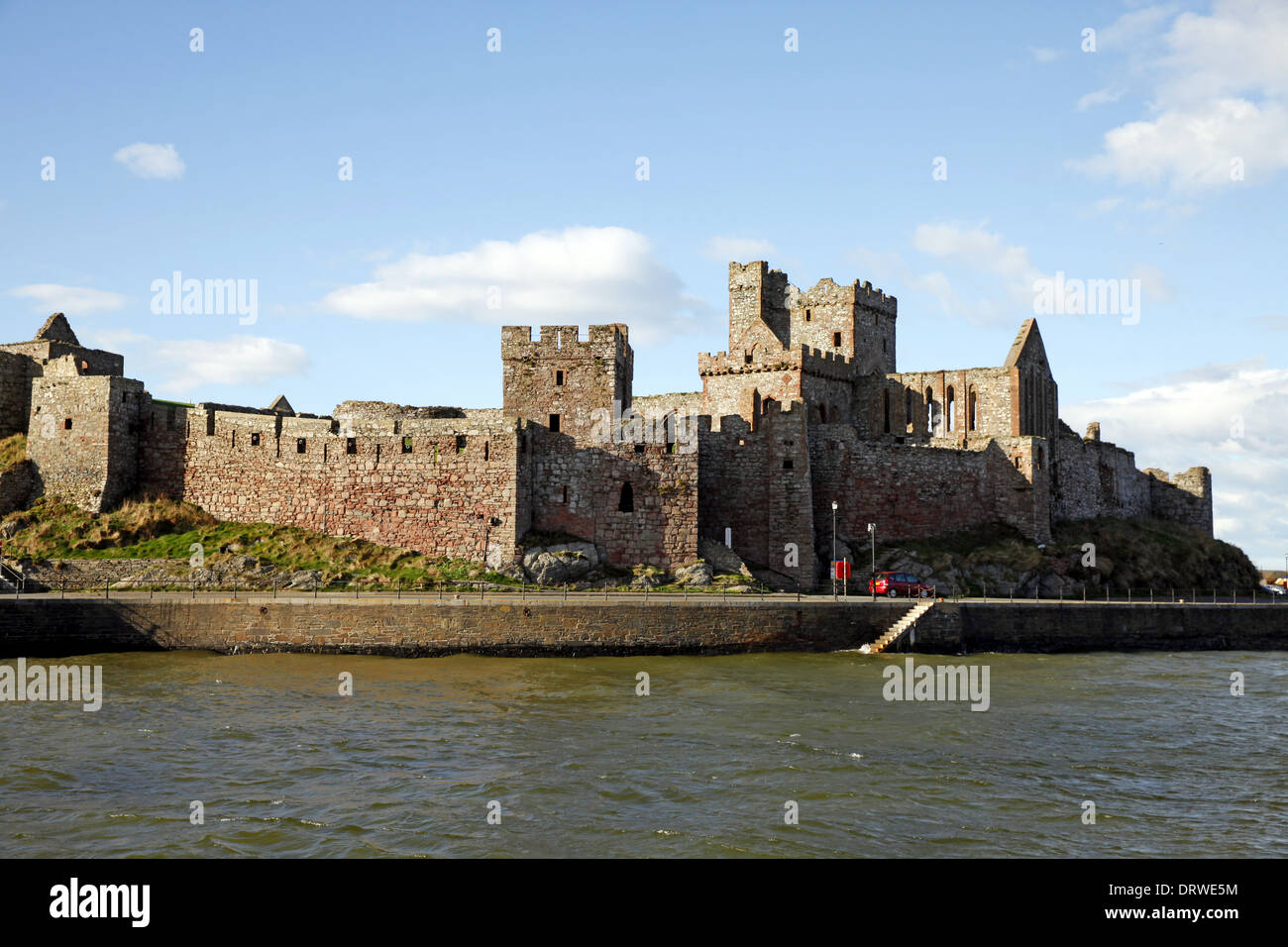 Il castello di Peel & PORTO DI SCORZA DI PARETE ISOLA DI MAN 10 Ottobre 2013 Foto Stock