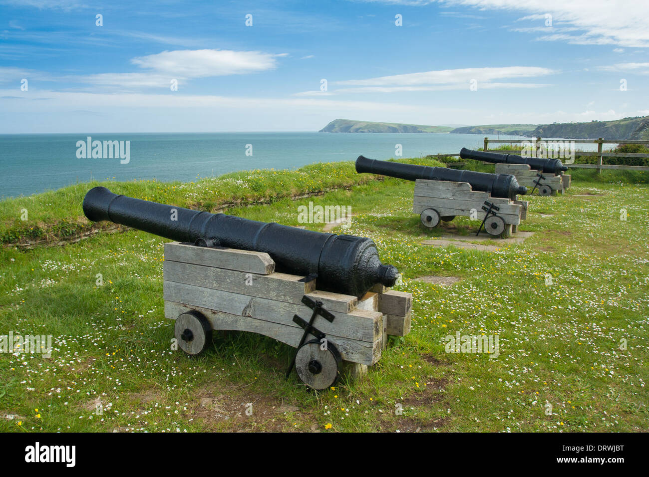 Pistola / Cannon a Fishguard Fortino Napoleonico Foto Stock