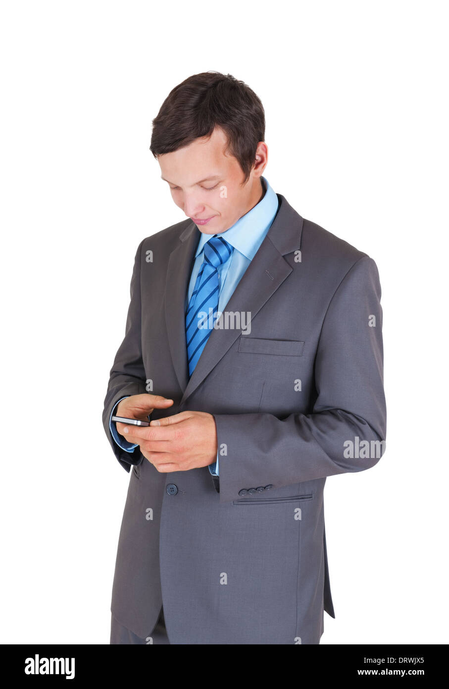 Giovane imprenditore con telefono cellulare isolato su sfondo bianco Foto Stock