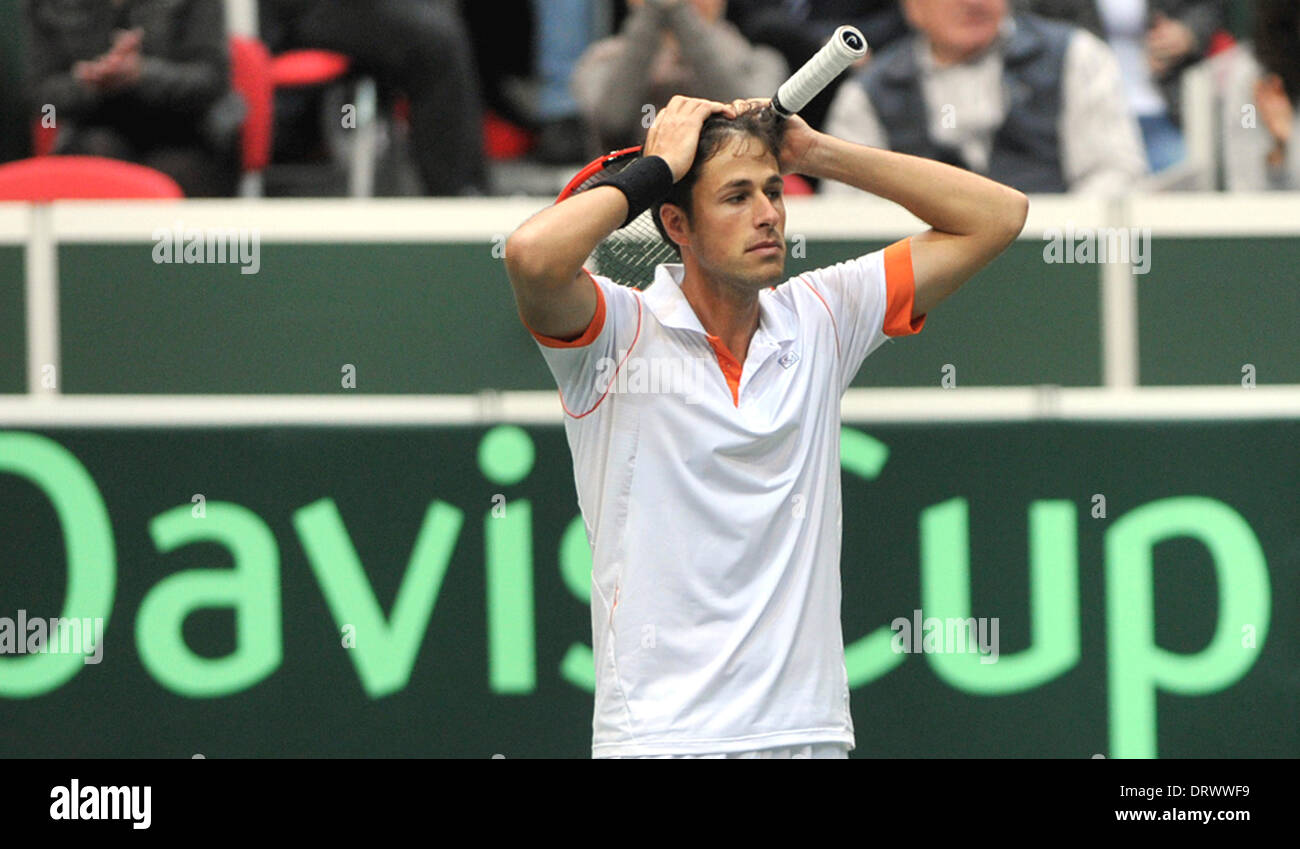 Ostrava, Repubblica Ceca. Il 1° febbraio 2014. Robin Haase (nella foto) dai Paesi Bassi svolge con Jean-Julien Rojer durante la loro Coppa Davis primo round dobles match contro Tomas BERDYCH e Radek STEPANEK: risultati nei dalla Repubblica ceca in Ostrava, Repubblica Ceca, sabato, 1 febbraio 2014. Credito: Jaroslav Ozana/CTK foto/Alamy Live News Foto Stock