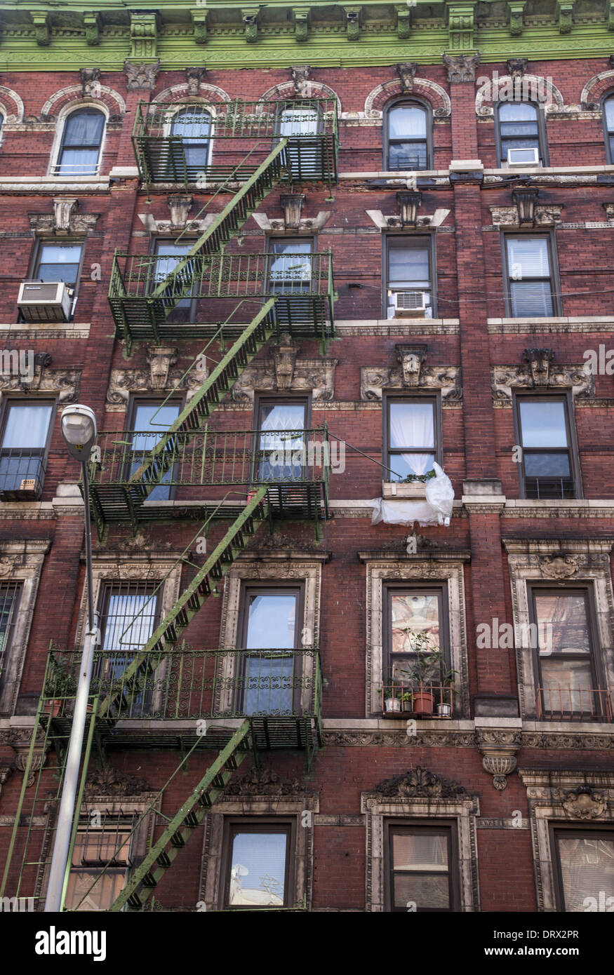 In mattoni rossi appartamenti a Manhattan, New York. Foto Stock