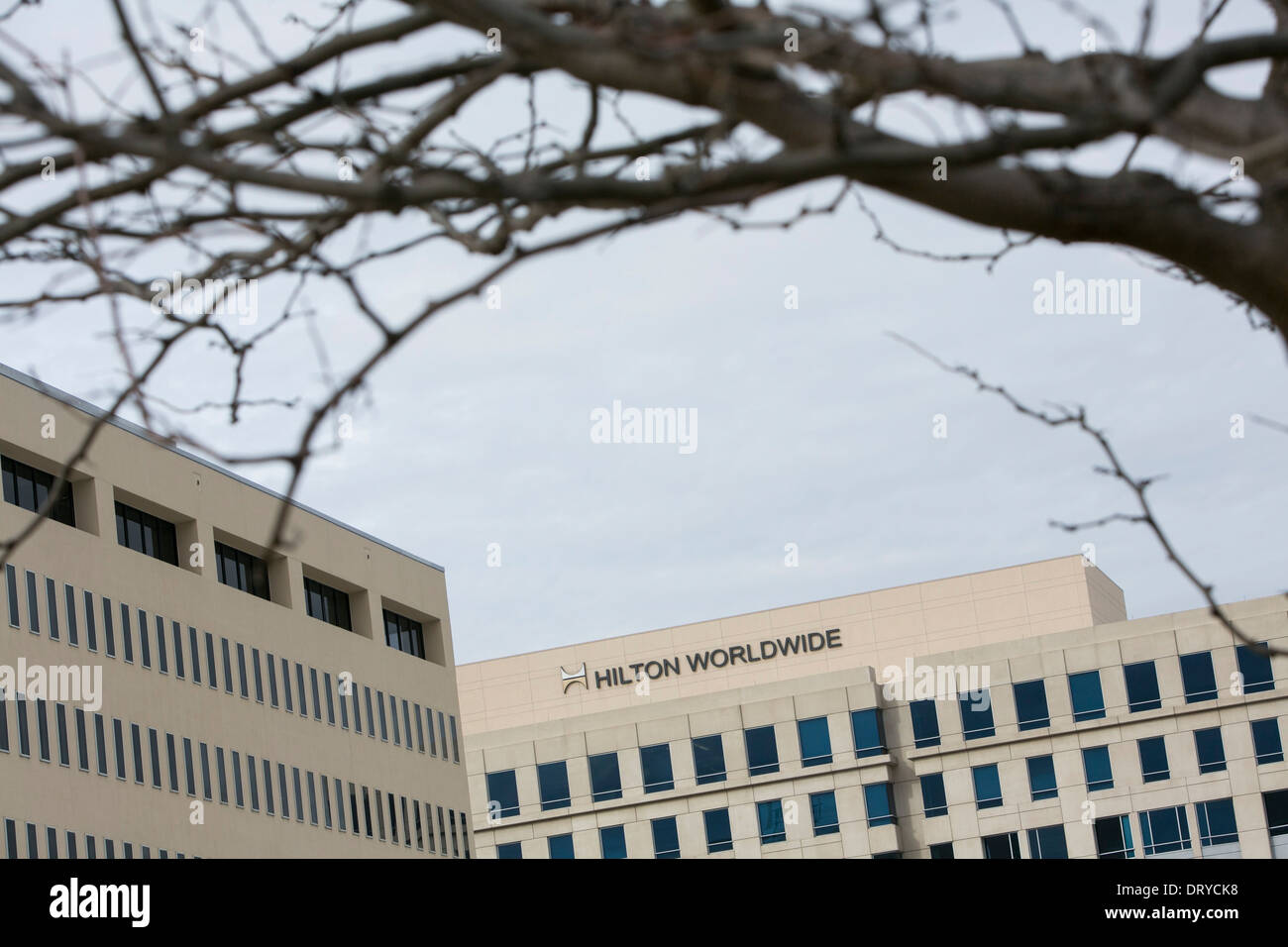 La sede centrale di Hilton in tutto il mondo a McLean, Virginia. Foto Stock