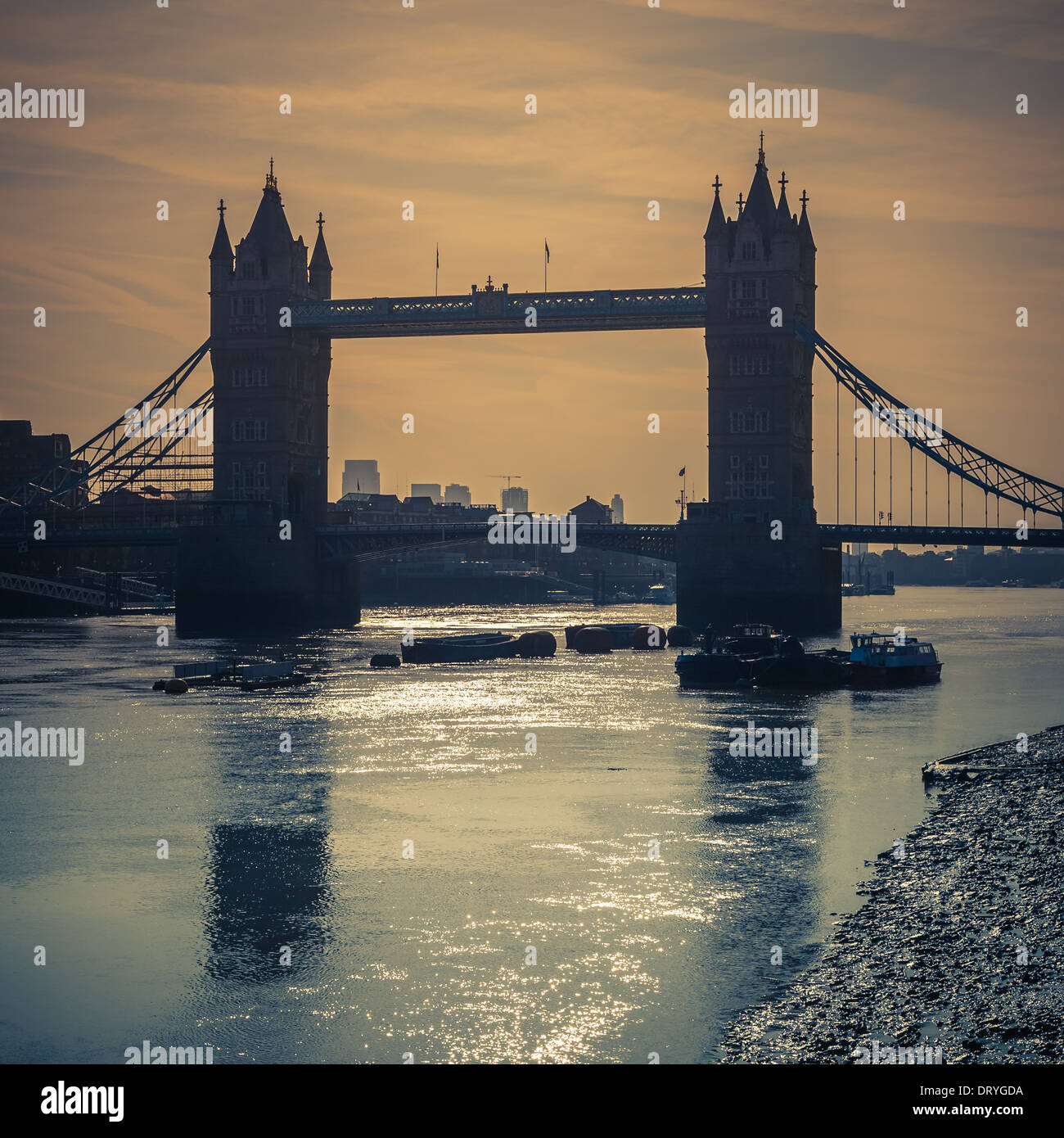 Granito per il ponte di londra immagini e fotografie stock ad alta