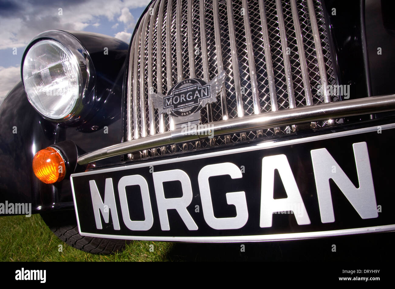 Stabilimento Morgan Cars a Malvern Link, Herefordshire, con l'amministratore delegato Charles Morgan Foto Stock