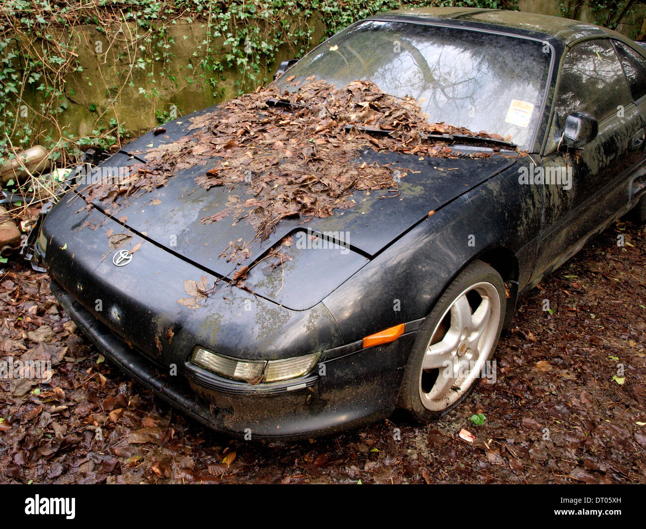 Vecchia auto abbandonate, REGNO UNITO Foto Stock