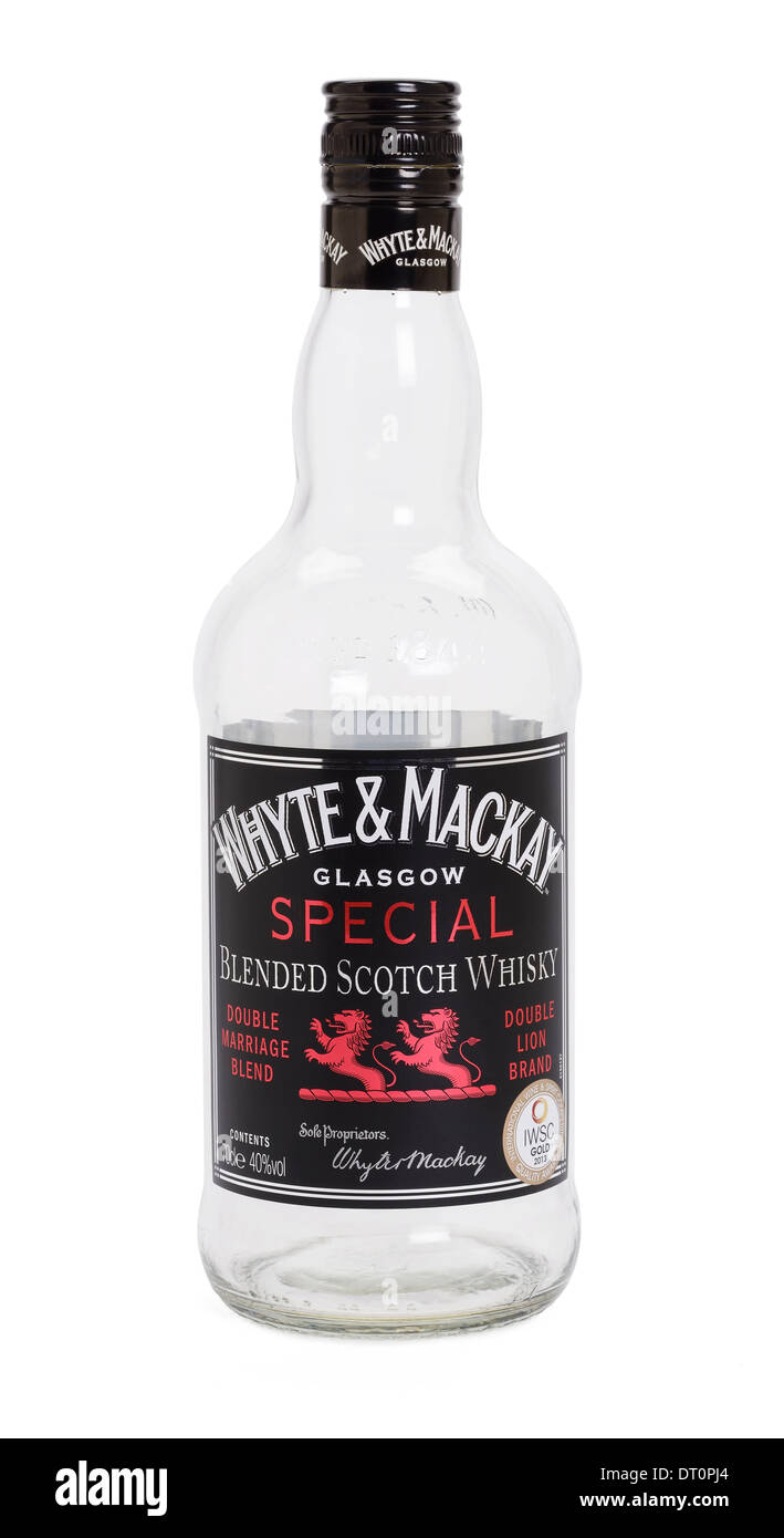 Bottiglia vuota di Whyte & Mackay Special Scotch whisky blended Foto Stock