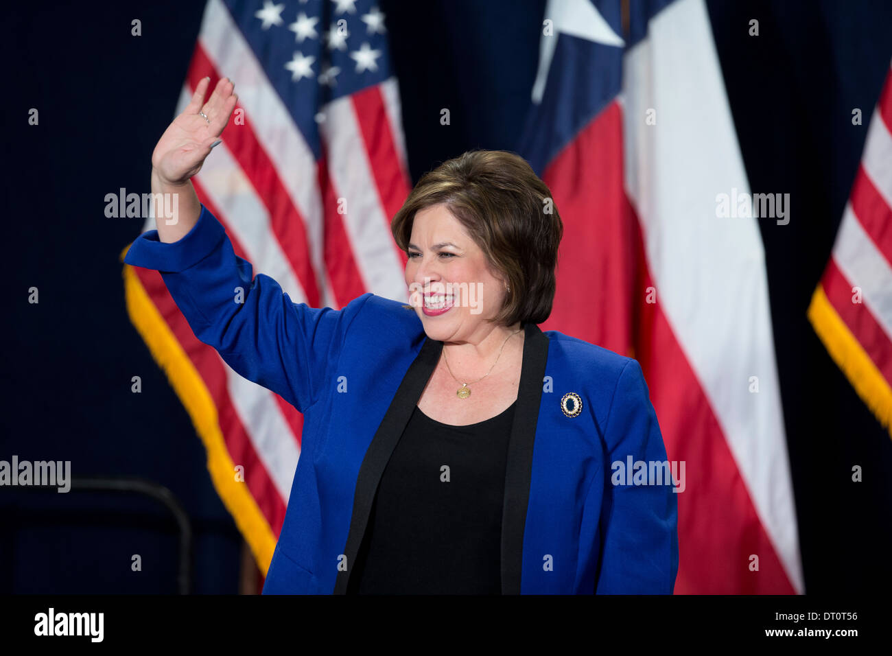Texas stato democratico Sen. Leticia Van de Putte annuncia verranno eseguite per il luogotenente governatore in un rally in San Antonio Foto Stock