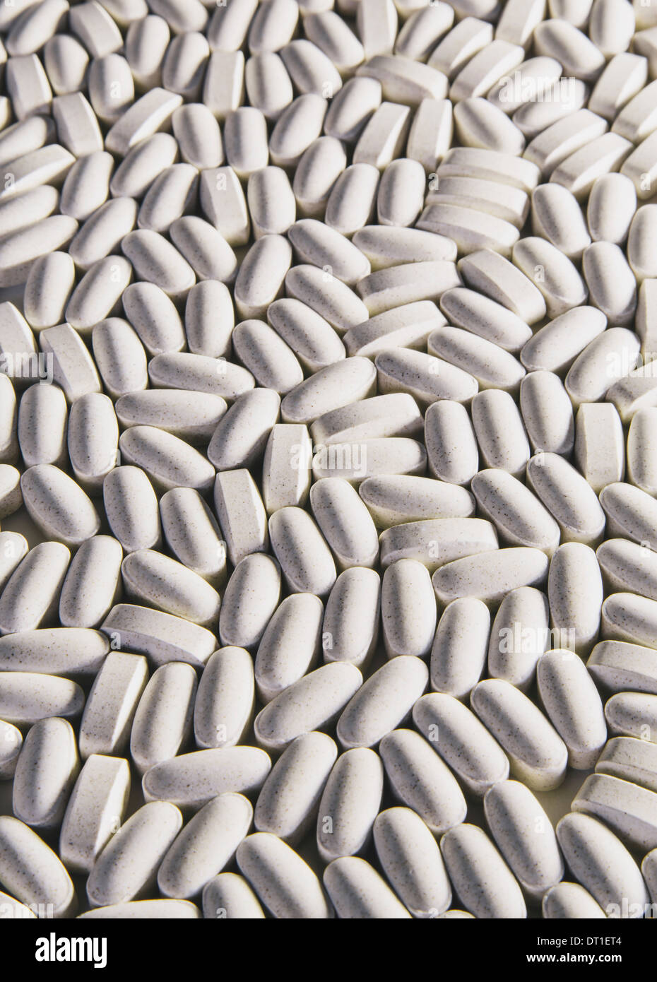 La vitamina C integratori ovale bianco compresse per il consumo Foto Stock