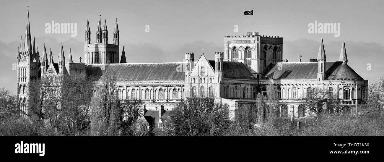 Paesaggio Peterborough Città cattedrale normanna Cambridgeshire County Inghilterra REGNO UNITO Foto Stock