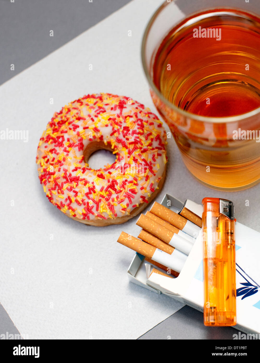 Il fumo, zucchero, grassi e alcol cause più comuni di problemi di salute, Londra Foto Stock