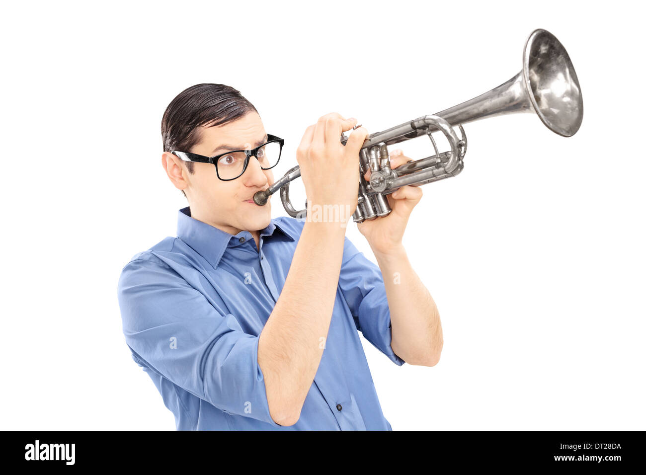 Maschio che suona la tromba immagini e fotografie stock ad alta