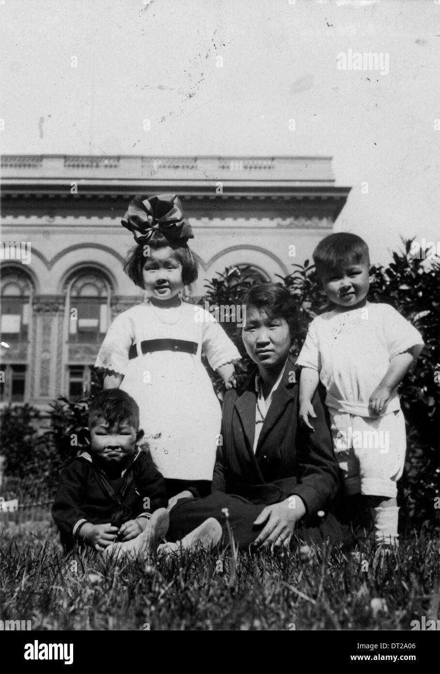 Una fotografia del Kang-aie Park con David, Sonia e Day Shinn, che cattura un momento di svago o di significato personale. Foto Stock