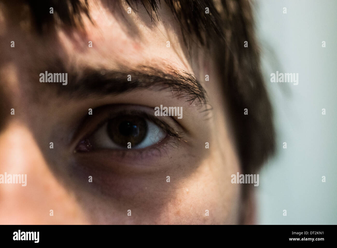 Adolescente bocca occhi labbra naso eye brow guancia barba Foto Stock