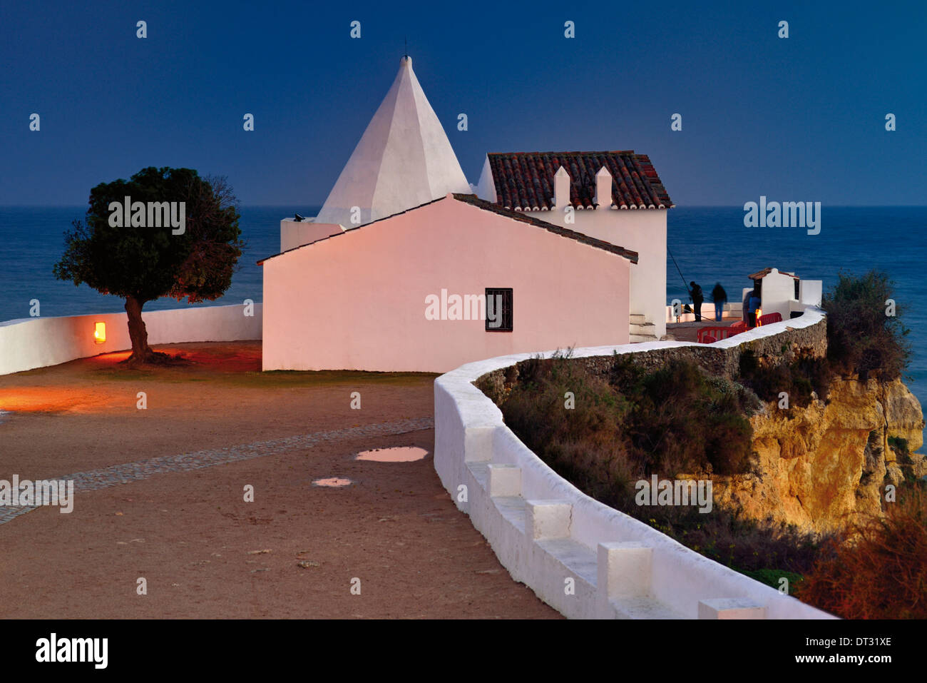 Il Portogallo, Algarve: Cappella di Nossa Senhora da Rocha in Armacao de Pera Foto Stock