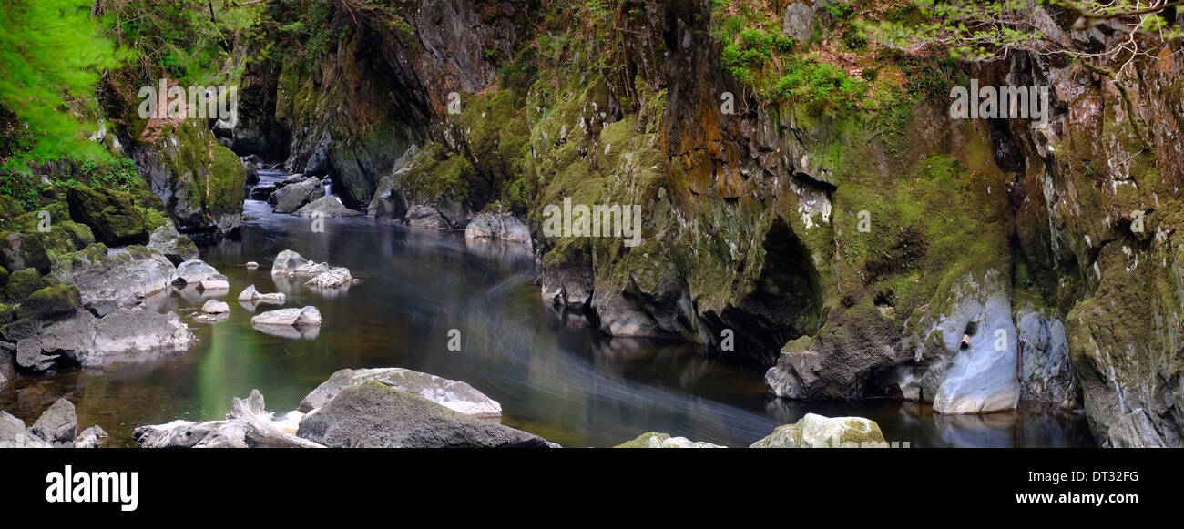 Gorge alla Fairy Glenn, Snowdonia National Park, il Galles del Nord Foto Stock
