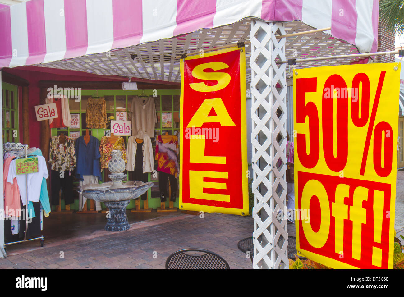 Florida Brevard County, Cocoa, storico Cocoa Village, centro, shopping shopper shopping negozi di negozi di mercato mercati di mercato acquisti di vendita, negozio di articoli vari Foto Stock