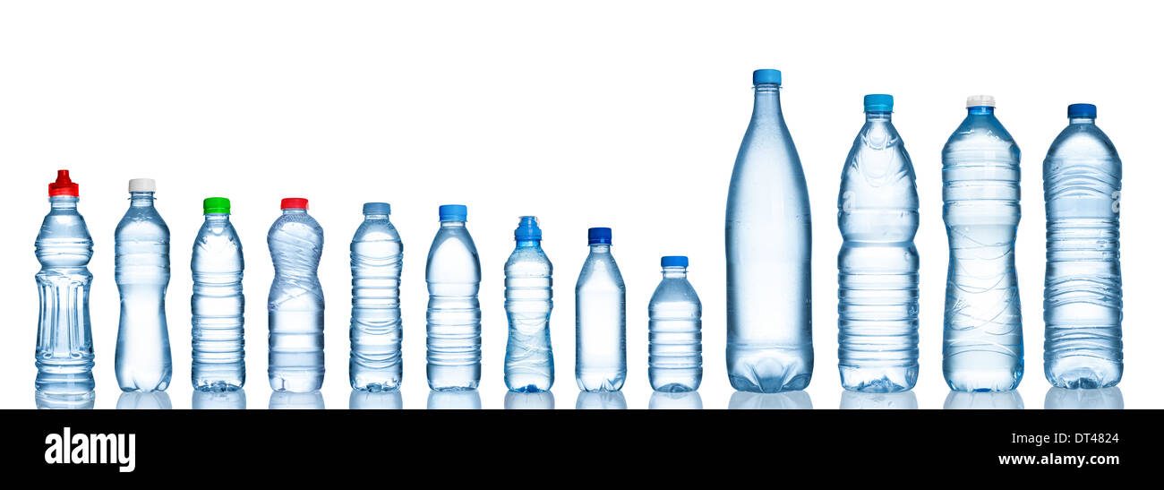 Molti di plastica le bottiglie di acqua Foto Stock