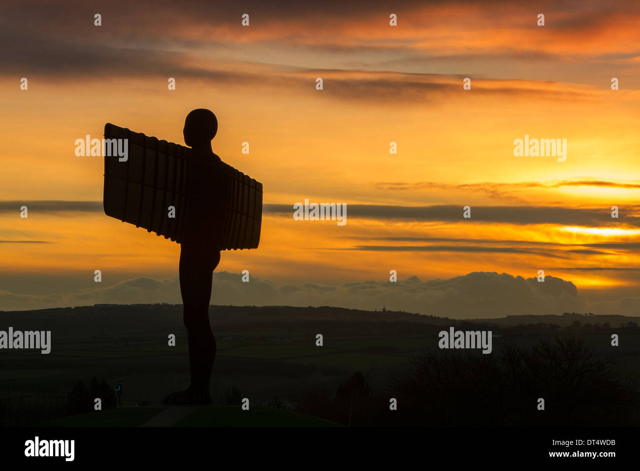 Una vista di Gateshead Angelo del Nord al tramonto, Gateshead, Tyne and Wear Foto Stock