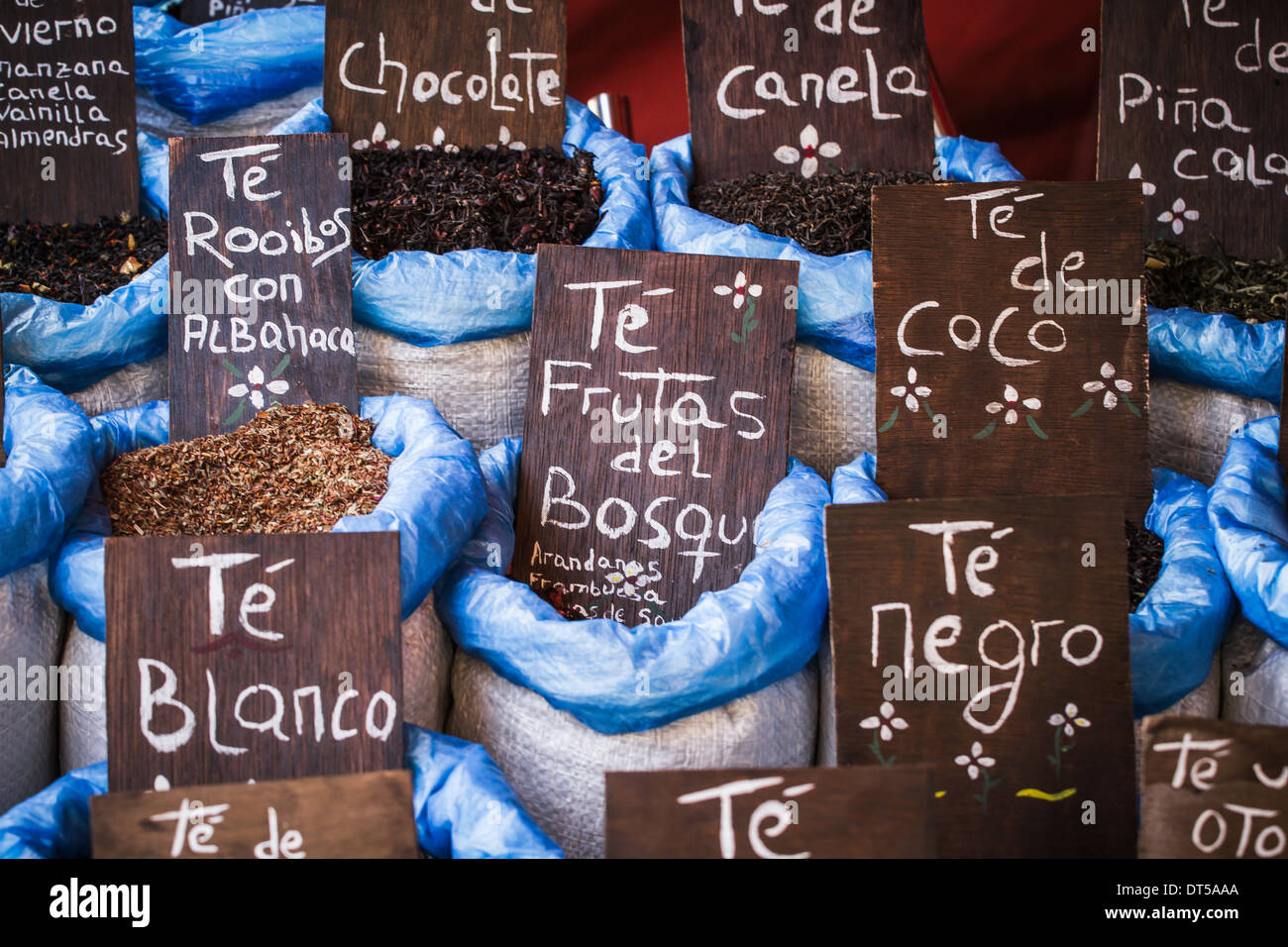 La medicina di erbe, venditore ambulante di erbe medicinali, wellness, spice Foto Stock