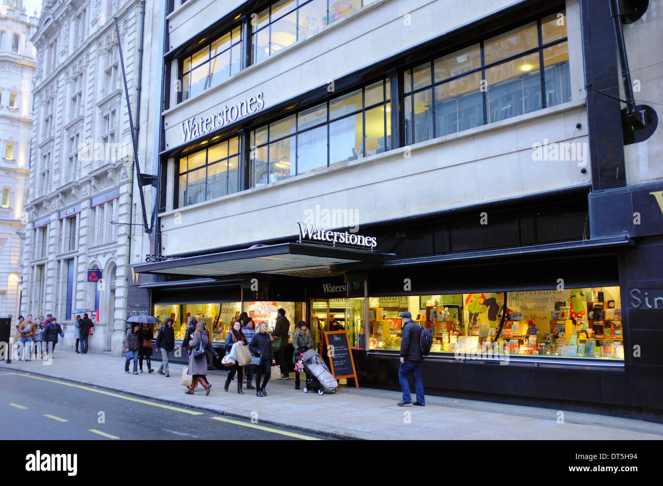 Waterstones book shop, Piccadilly, Londra Foto Stock