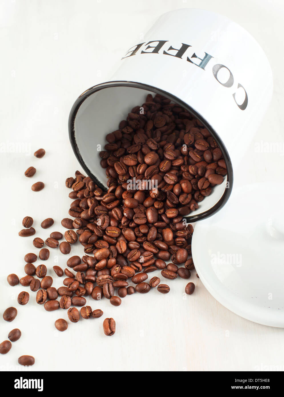 Tazza di caffè e i chicchi di caffè. Foto Stock