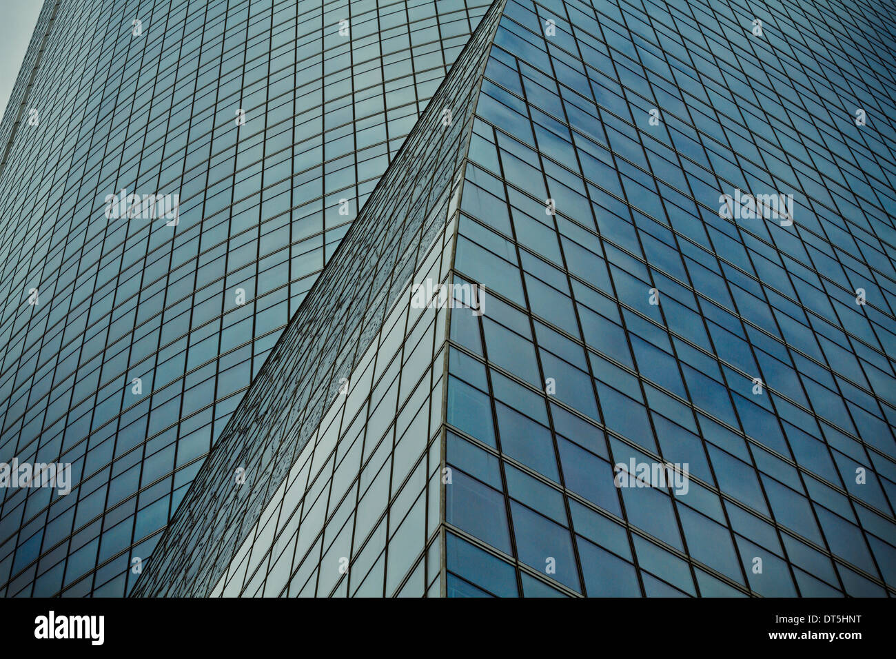 Torre di cristallo, grattacielo di Madrid, collocati nella zona finanziaria ,quattro moderni grattacieli (Cuatro Torres), Spagna Foto Stock
